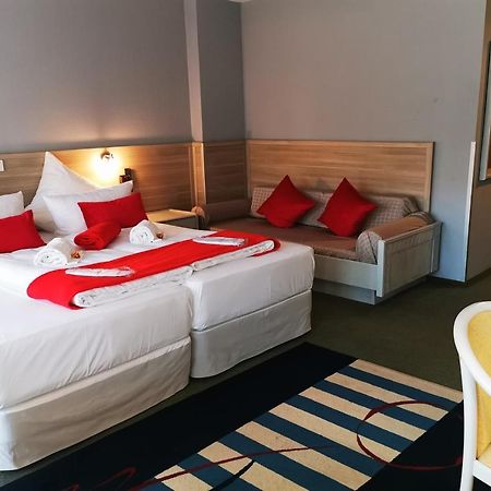 Hotel Brunnenhof Wilgartswiesen 外观 照片