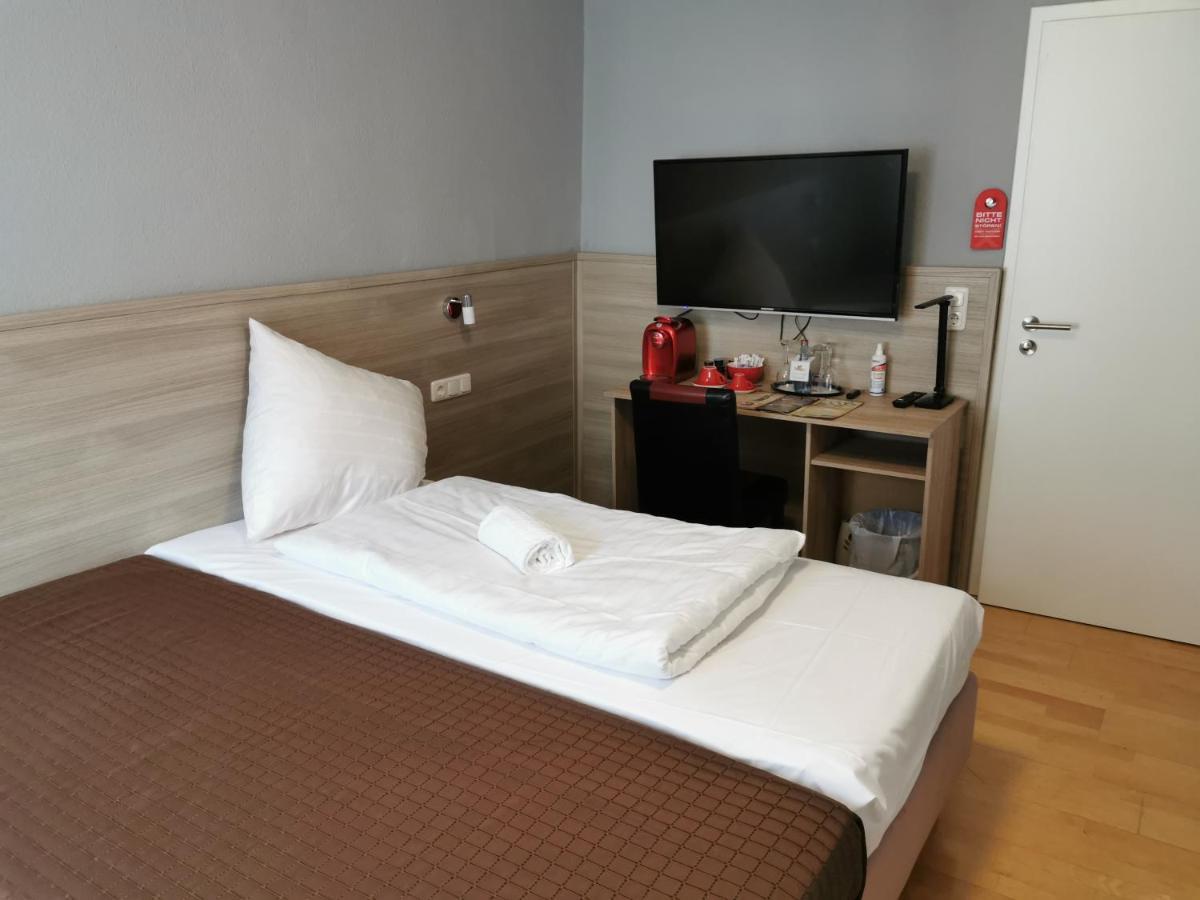 Hotel Brunnenhof Wilgartswiesen 外观 照片