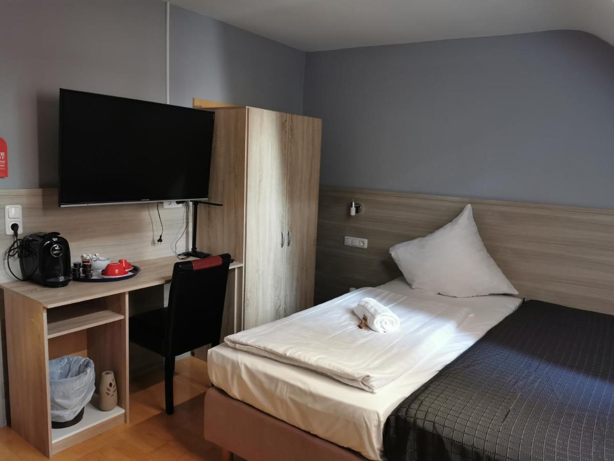 Hotel Brunnenhof Wilgartswiesen 外观 照片