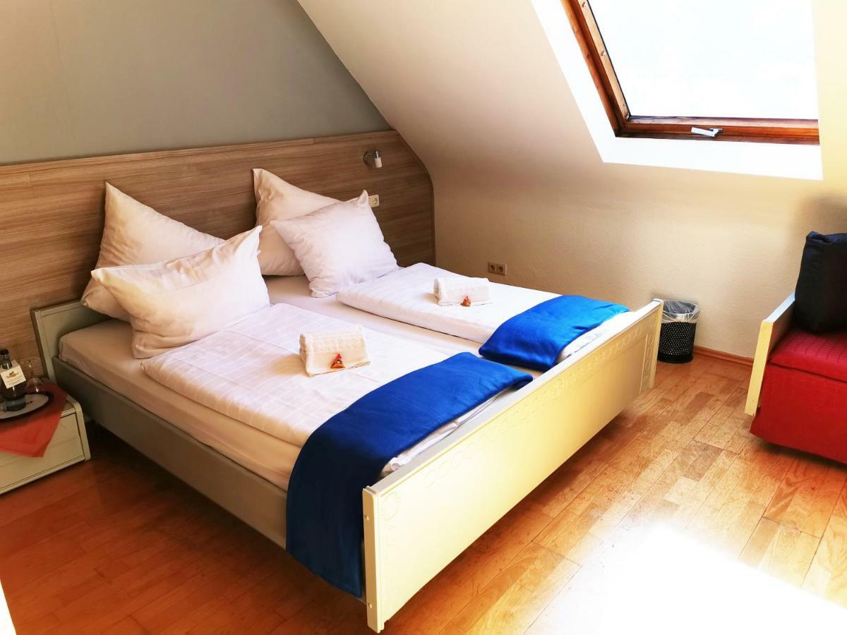Hotel Brunnenhof Wilgartswiesen 外观 照片